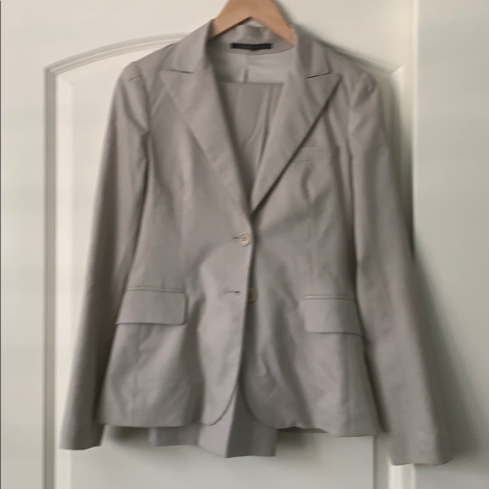 Theory Suit